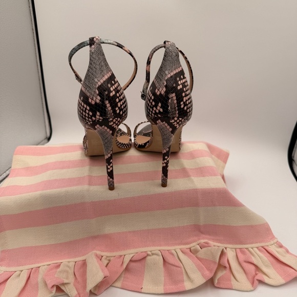 Steve Madden Stiletto Heels in a multicolored snakeskin print - Picture 3 of 5